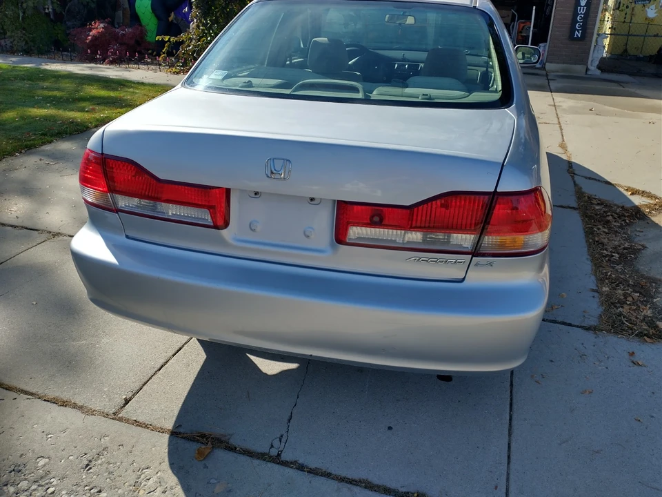 2001 Honda Accord 6th Gen - Image 4 of 10
