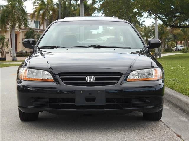 2001 Honda Accord 6th Gen - Image 5 of 12
