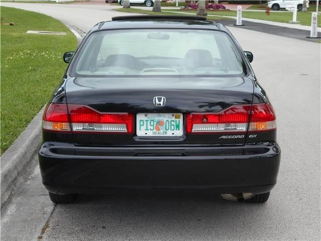 2001 Honda Accord 6th Gen - Image 11 of 12