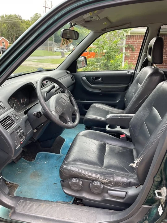 2001 Honda CR-V 1st Gen - Image 4 of 10