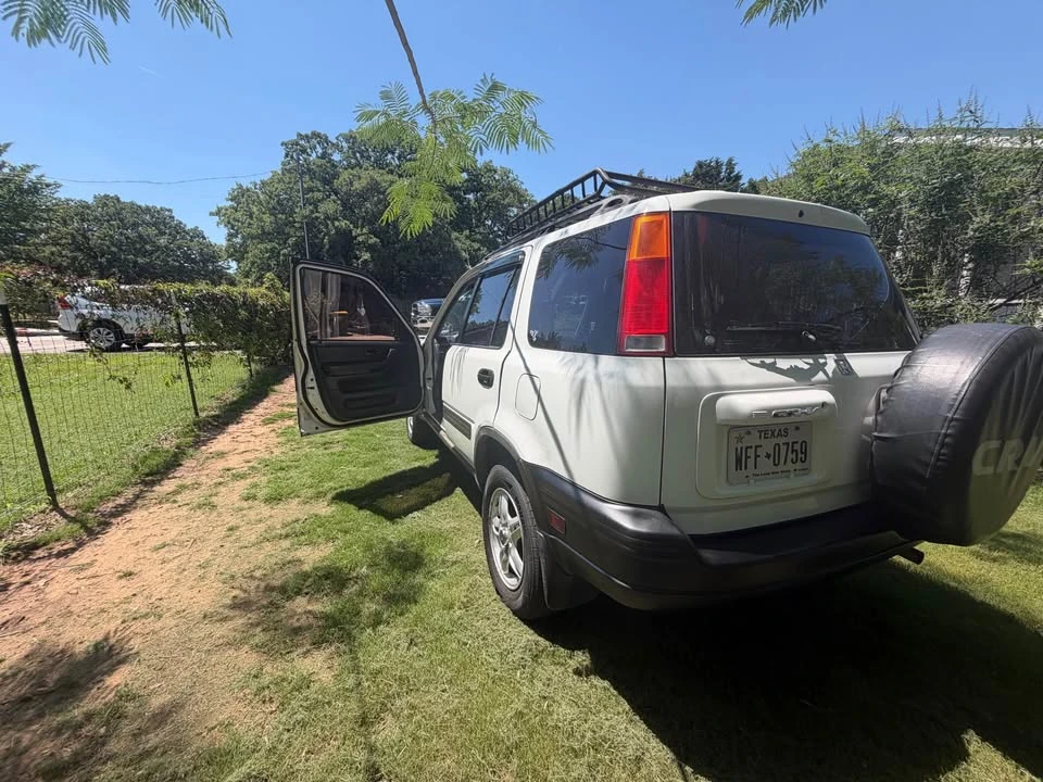 2001 Honda CR-V 1st Gen - Image 5 of 7
