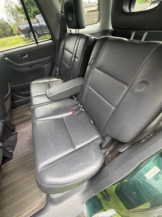 2001 Honda CR-V 1st Gen - Image 8 of 15