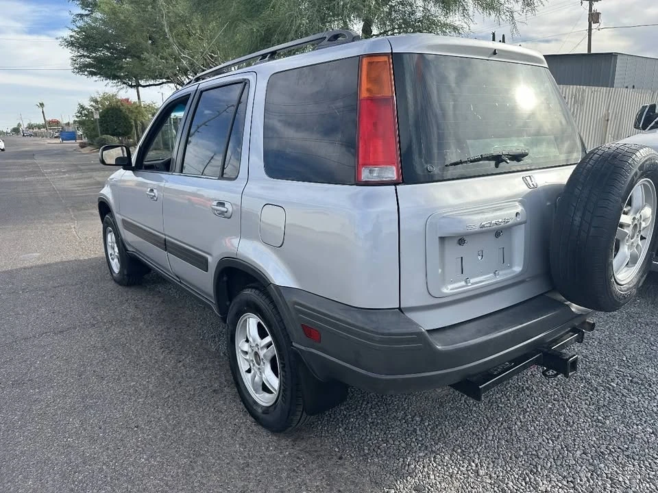 2001 Honda CR-V 1st Gen - Image 11 of 20