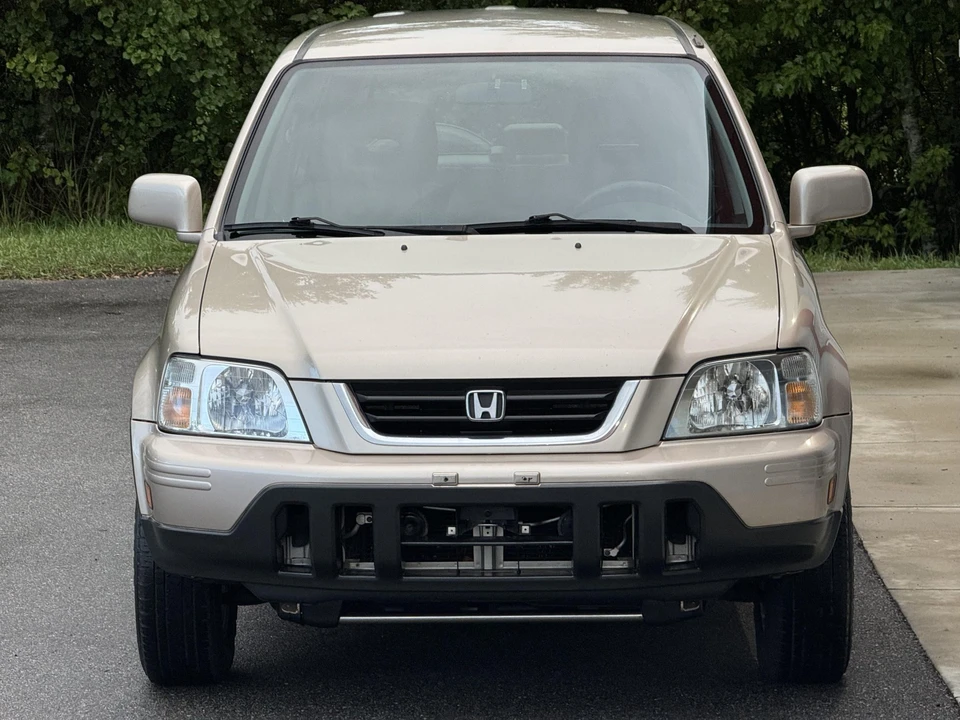 2001 Honda CR-V 1st Gen - Image 10 of 31