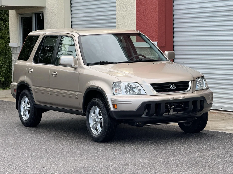 2001 Honda CR-V 1st Gen - Image 13 of 31