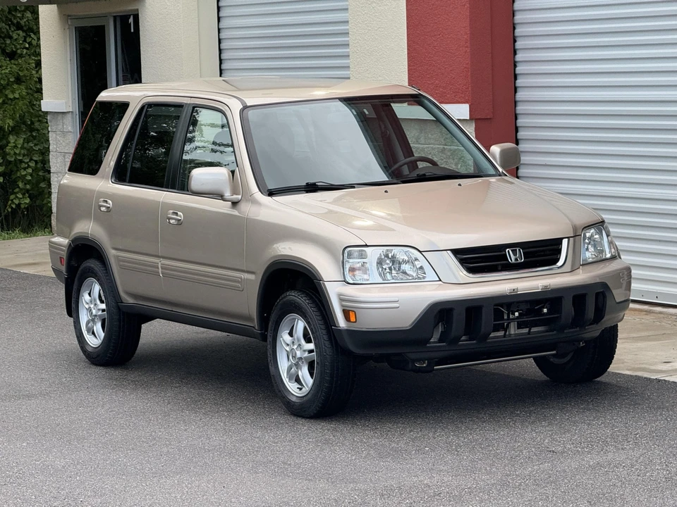 2001 Honda CR-V 1st Gen - Image 14 of 31