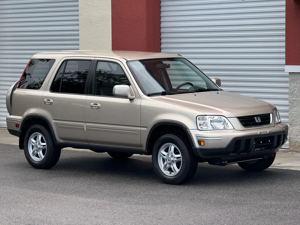 2001 Honda CR-V 1st Gen - Image 16 of 31