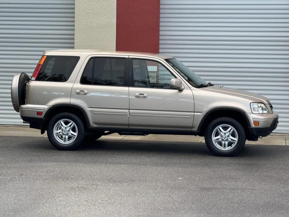 2001 Honda CR-V 1st Gen - Image 19 of 31
