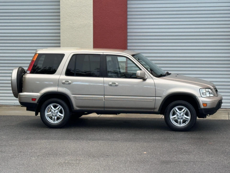 2001 Honda CR-V 1st Gen - Image 20 of 31