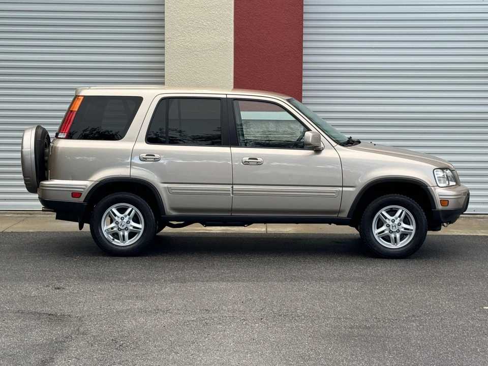 2001 Honda CR-V 1st Gen - Image 22 of 31