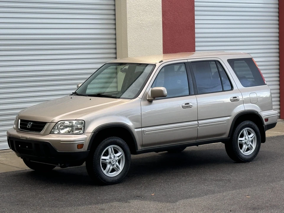 2001 Honda CR-V 1st Gen - Image 5 of 31