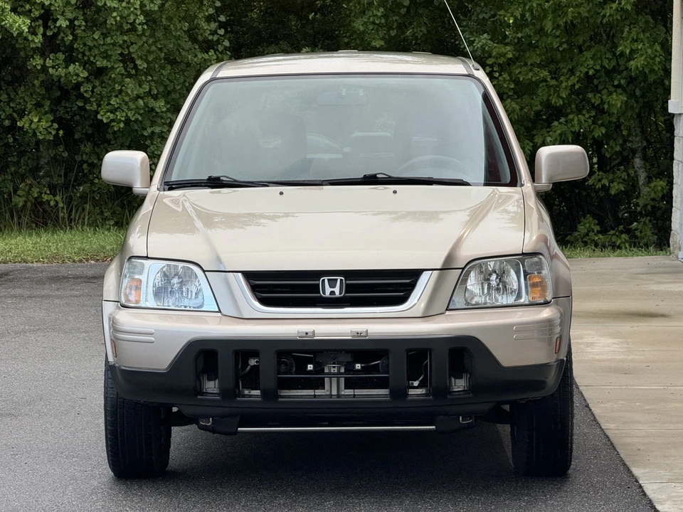 2001 Honda CR-V 1st Gen - Image 7 of 31