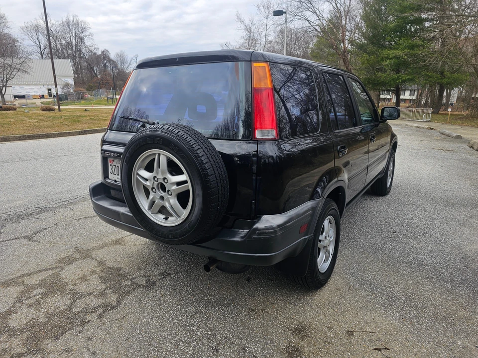 2001 Honda CR-V 1st Gen - Image 15 of 31