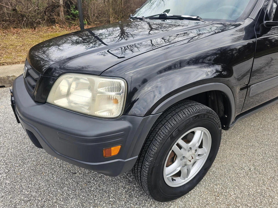 2001 Honda CR-V 1st Gen - Image 26 of 31