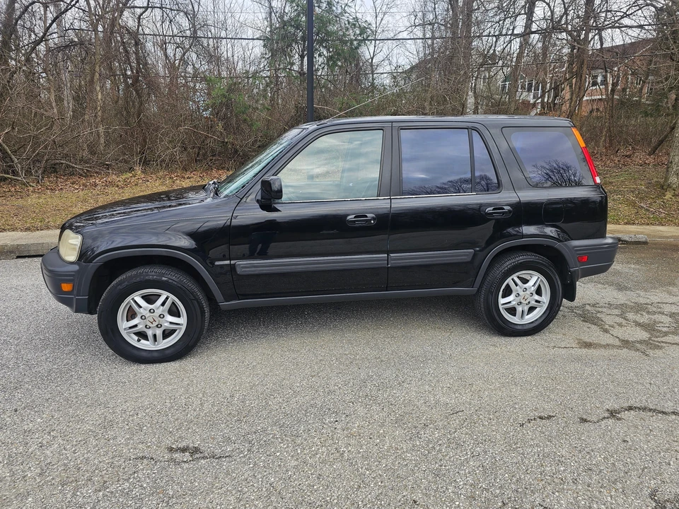 2001 Honda CR-V 1st Gen - Image 10 of 31
