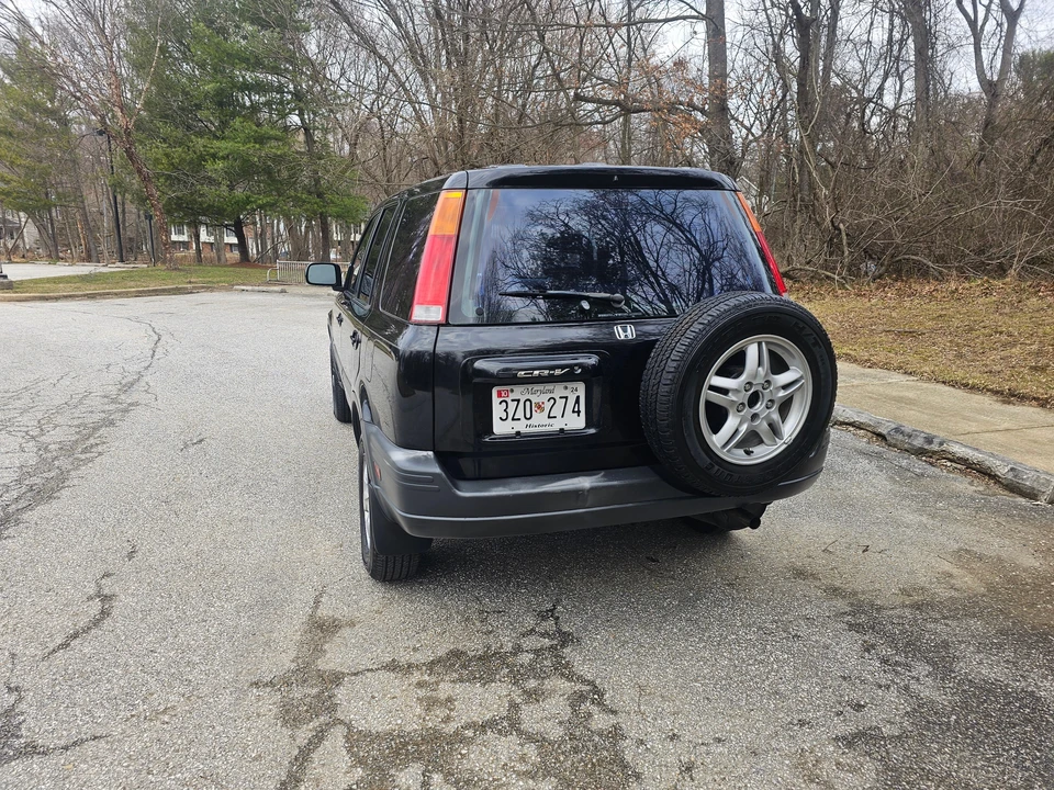 2001 Honda CR-V 1st Gen - Image 13 of 31