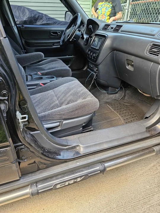 2001 Honda CR-V 1st Gen - Image 6 of 11