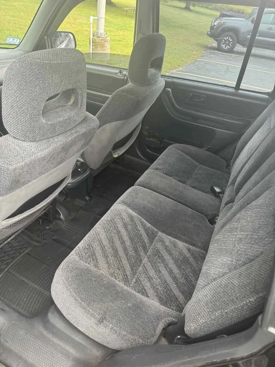 2001 Honda CR-V 1st Gen - Image 5 of 11