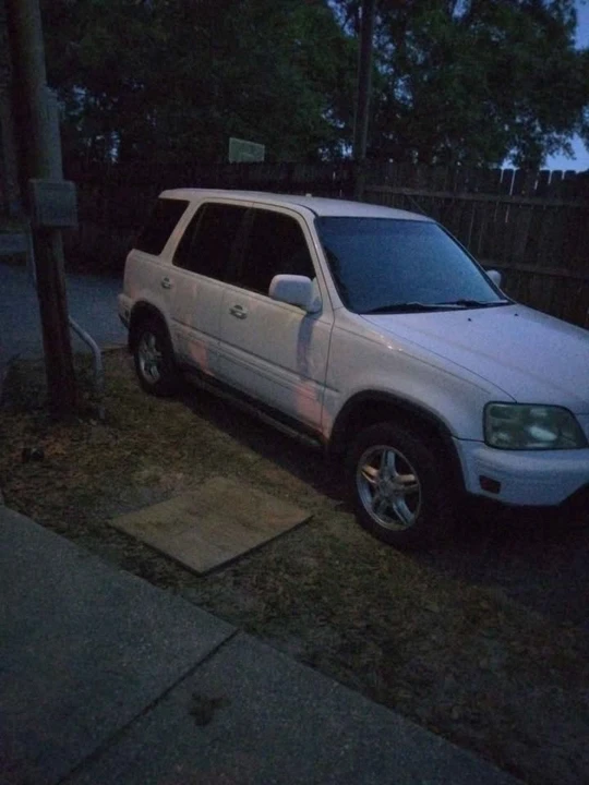 2001 Honda CR-V 1st Gen - Image 2 of 2