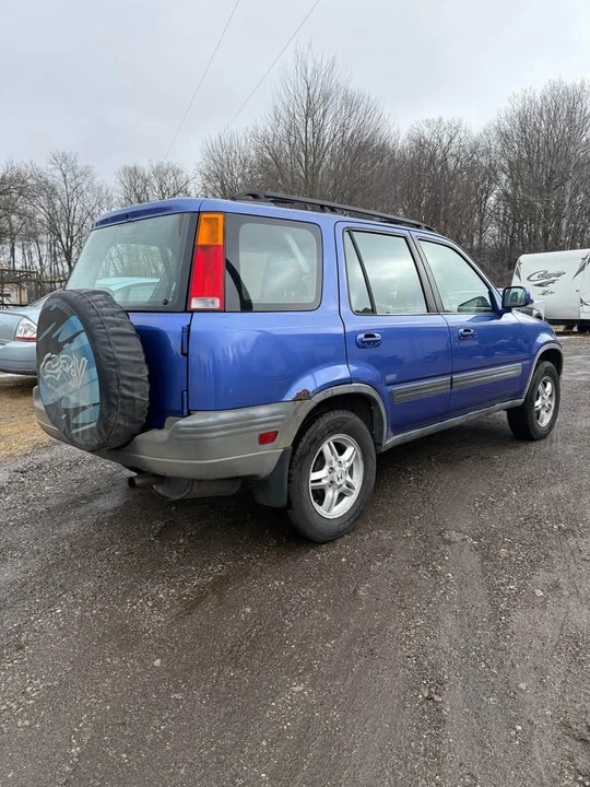 2001 Honda CR-V 1st Gen - Image 3 of 6