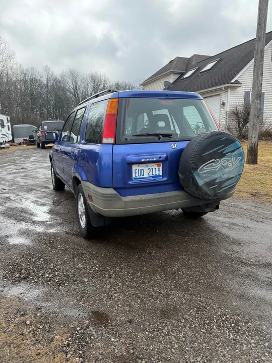 2001 Honda CR-V 1st Gen - Image 6 of 6