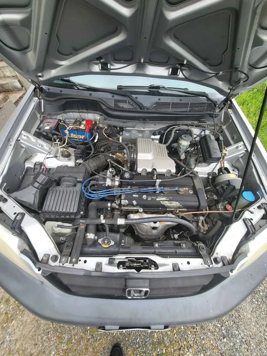 2001 Honda CR-V 1st Gen - Image 9 of 11