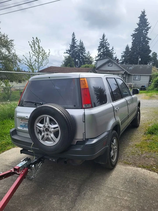 2001 Honda CR-V 1st Gen - Image 3 of 11