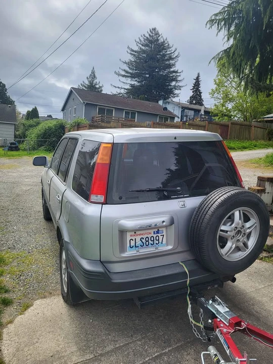 2001 Honda CR-V 1st Gen - Image 2 of 11