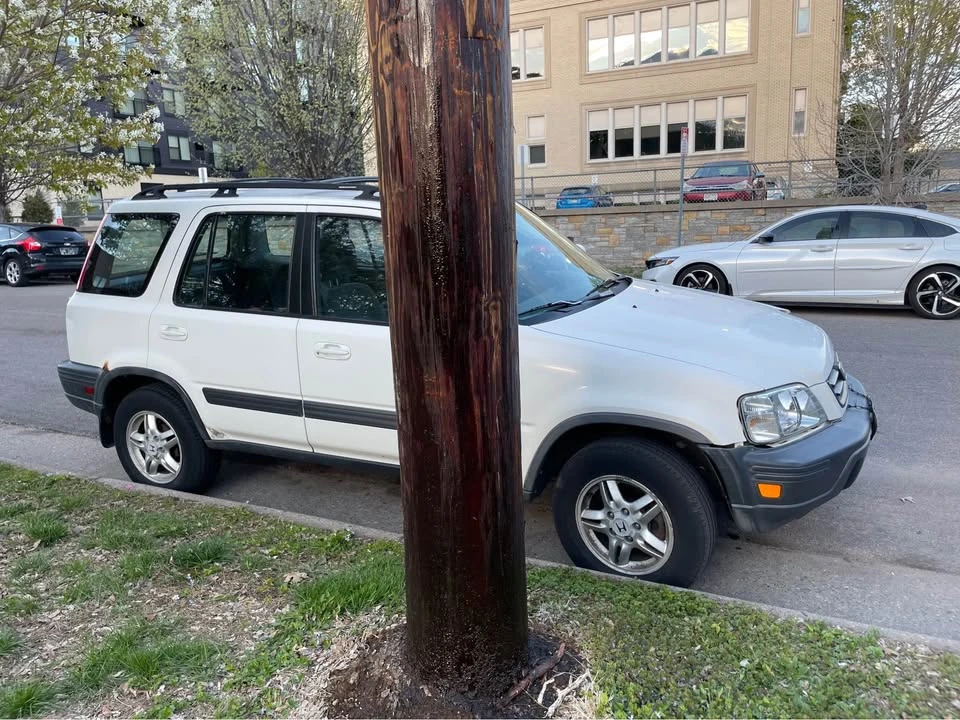 2001 Honda CR-V 1st Gen - Image 2 of 4