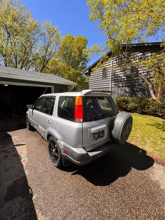 2001 Honda CR-V 1st Gen - Image 3 of 10