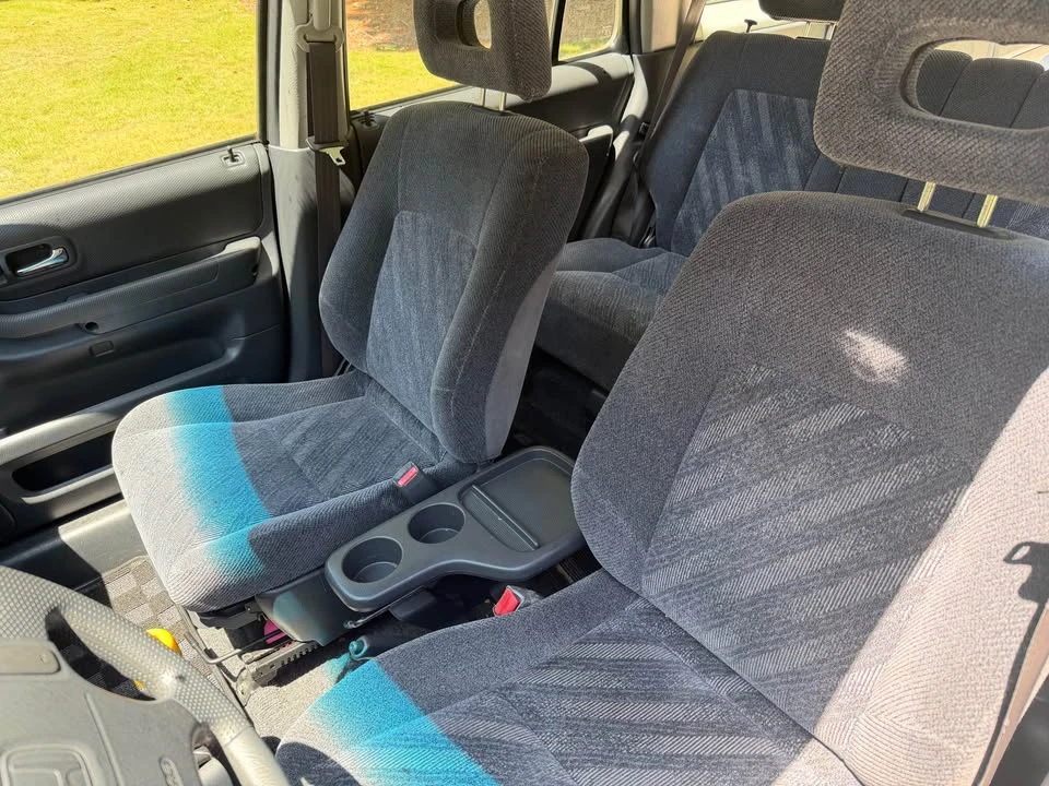 2001 Honda CR-V 1st Gen - Image 7 of 15