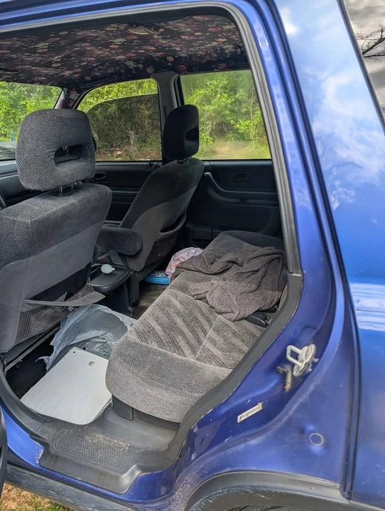 2001 Honda CR-V 1st Gen - Image 5 of 6