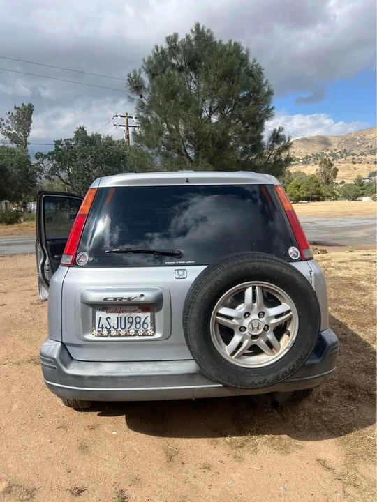 2001 Honda CR-V 1st Gen - Image 5 of 11