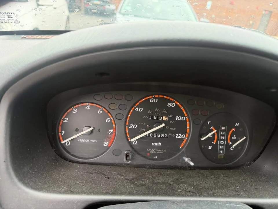 2001 Honda CR-V 1st Gen - Image 10 of 11