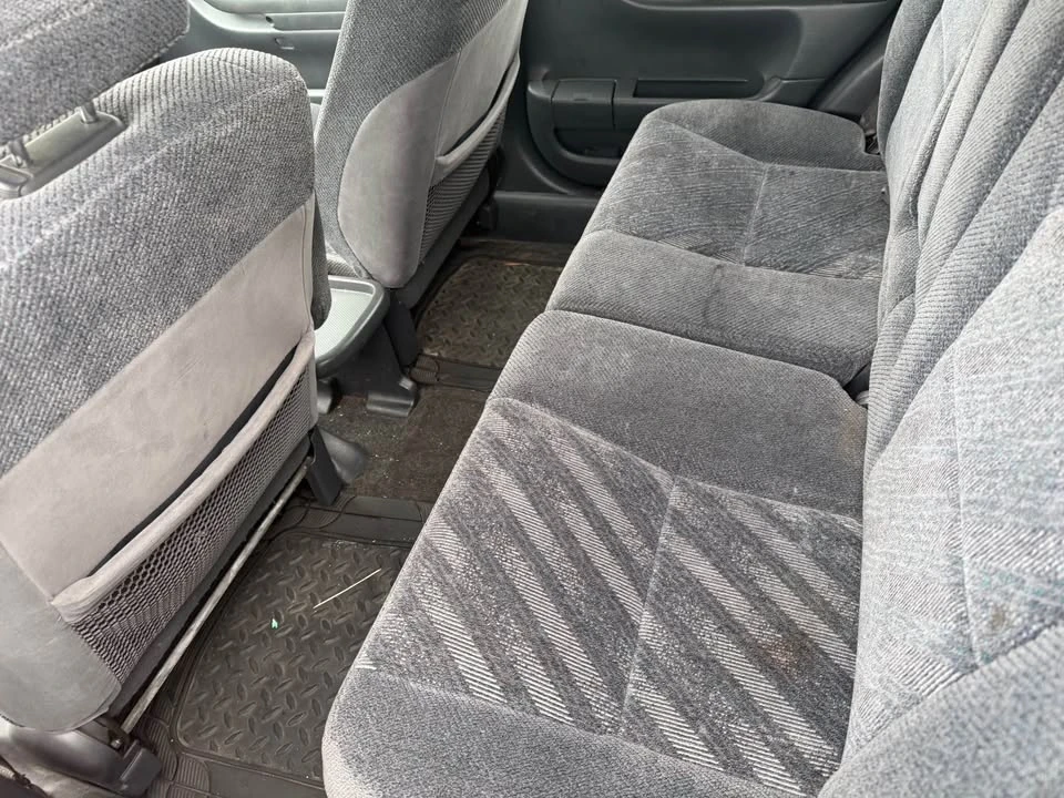 2001 Honda CR-V 1st Gen - Image 9 of 11