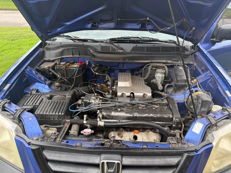 2001 Honda CR-V 1st Gen - Image 5 of 13