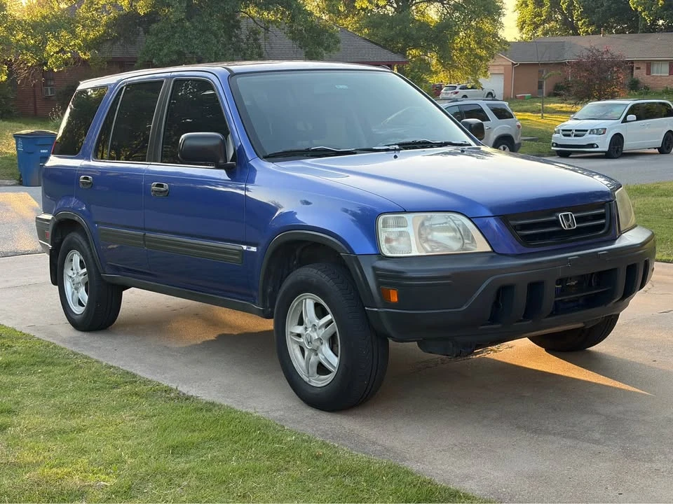 2001 Honda CR-V 1st Gen - Image 3 of 13