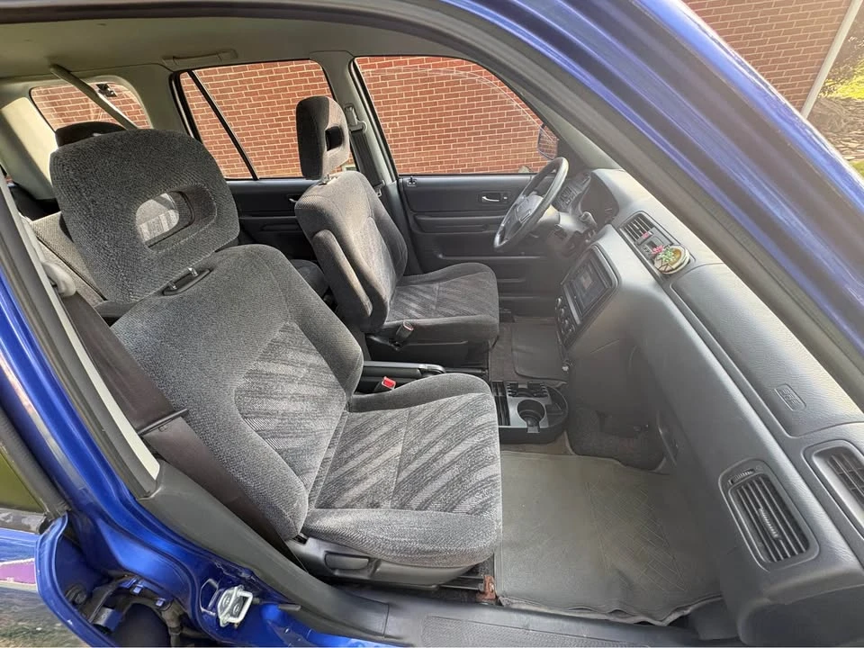 2001 Honda CR-V 1st Gen - Image 7 of 14