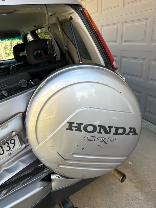 2001 Honda CR-V 1st Gen - Image 2 of 16