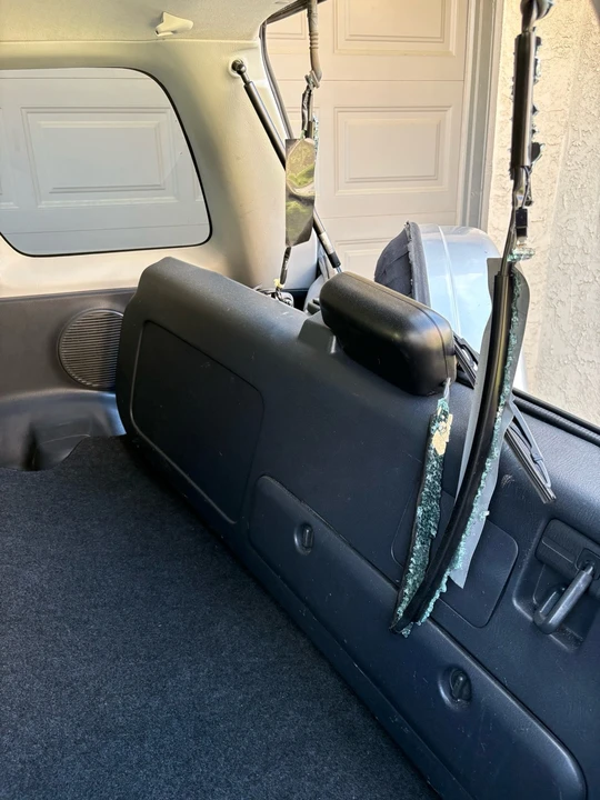 2001 Honda CR-V 1st Gen - Image 11 of 16