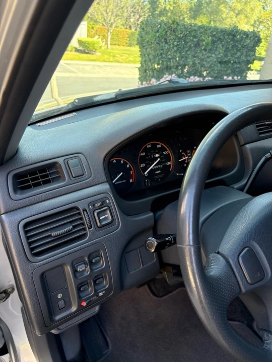 2001 Honda CR-V 1st Gen - Image 10 of 16