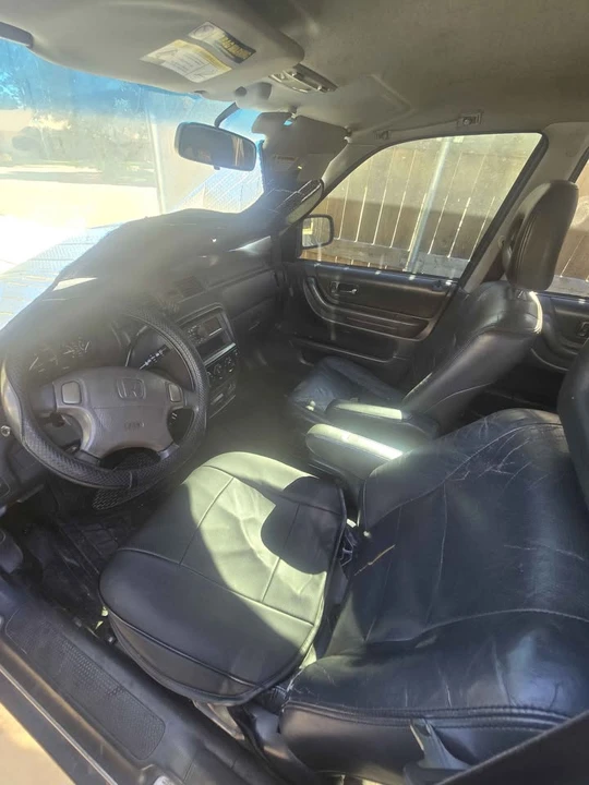 2001 Honda CR-V 1st Gen - Image 4 of 16