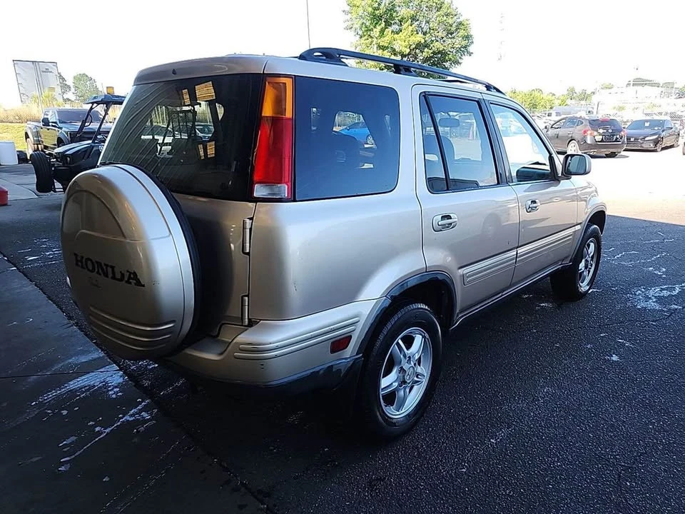2001 Honda CR-V 1st Gen - Image 3 of 8