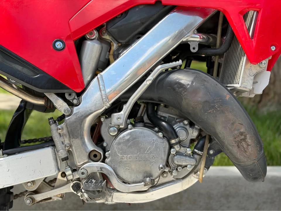 2001 Honda CR - Image 11 of 12