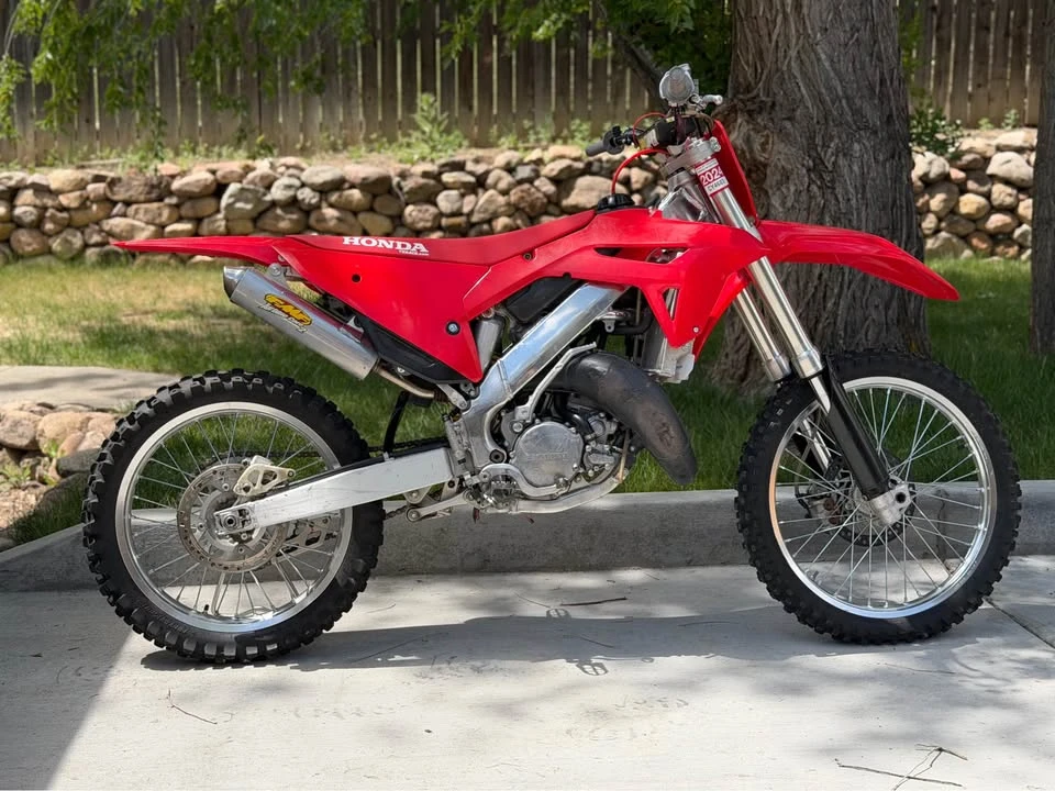 2001 Honda CR - Image 7 of 12