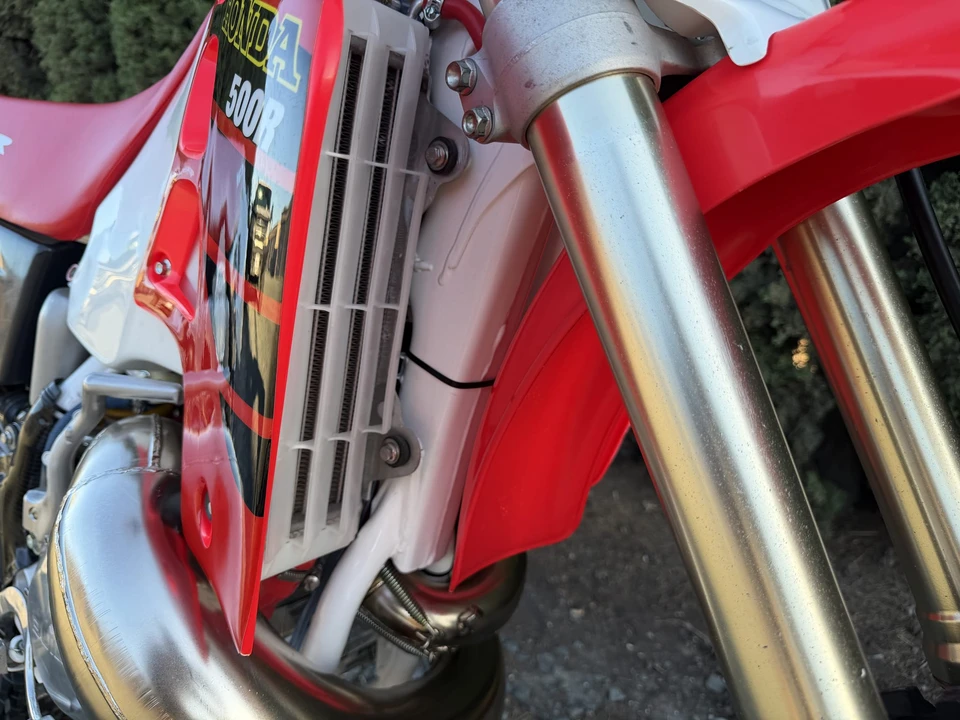 2001 Honda CR - Image 24 of 31
