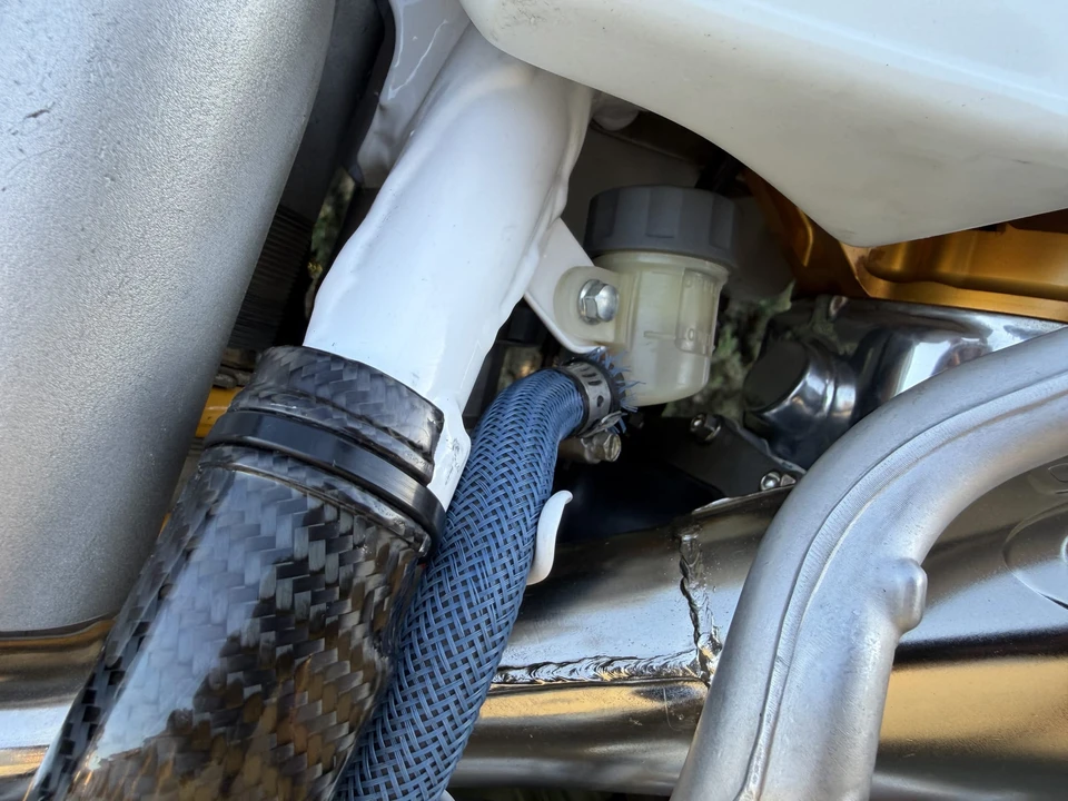 2001 Honda CR - Image 18 of 31