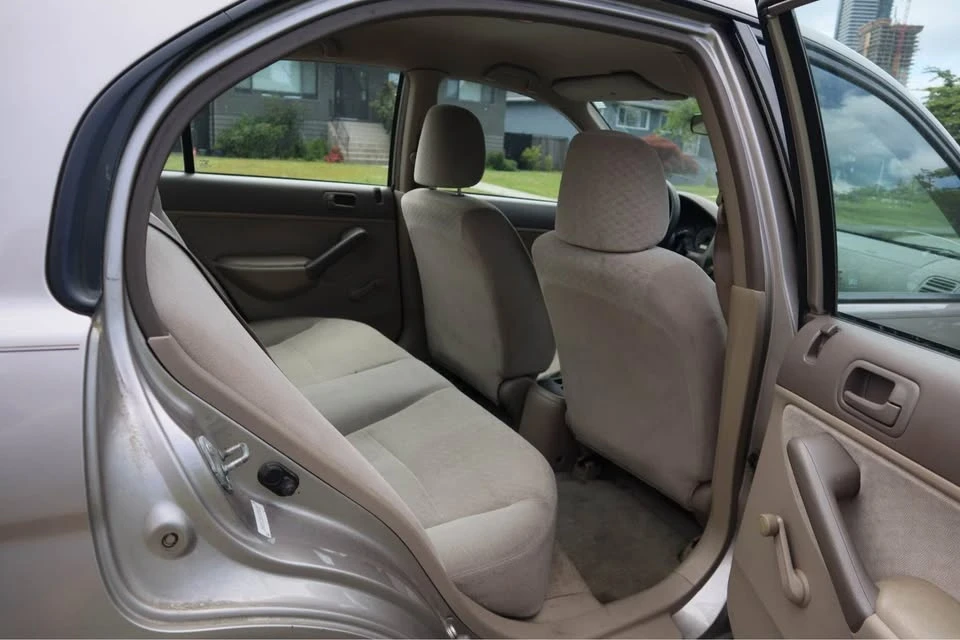 2001 Honda Civic 7th Gen - Image 6 of 8
