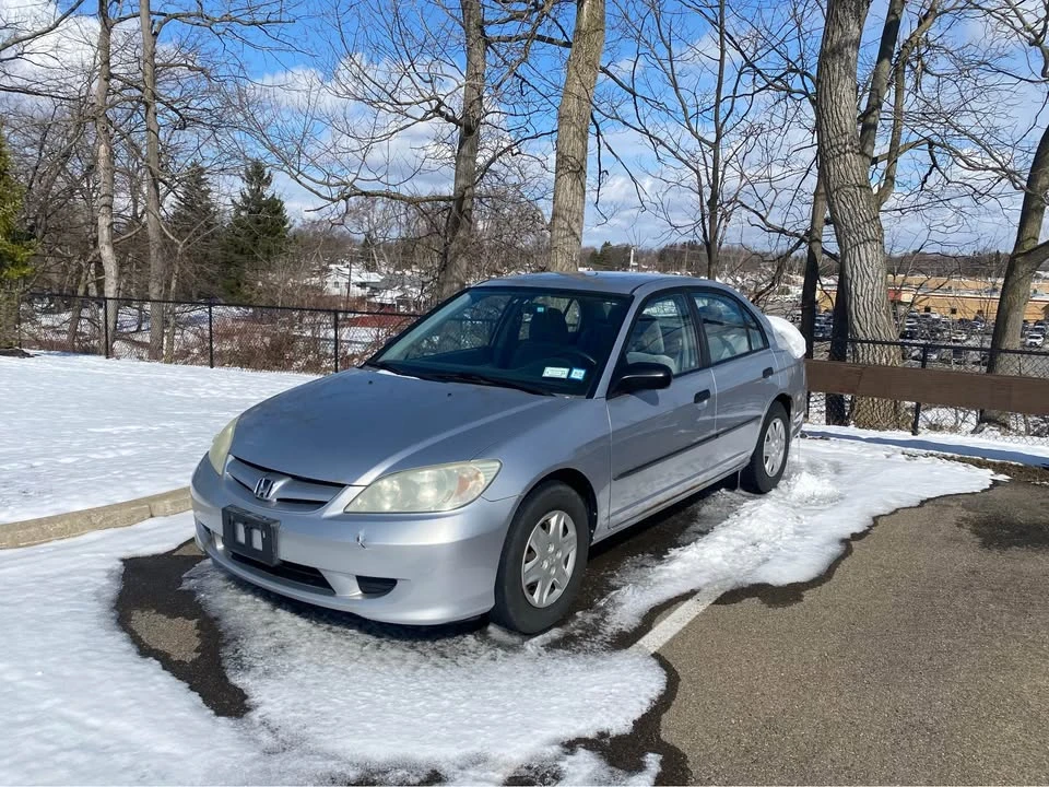 2001 Honda Civic 7th Gen - Image 2 of 9