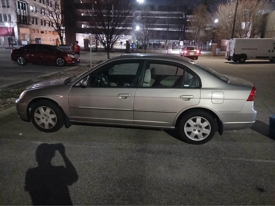 2001 Honda Civic 7th Gen - Image 2 of 4